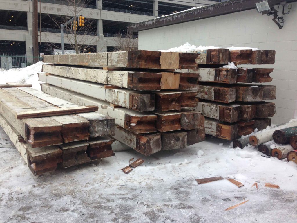 5 Tips For Selling Reclaimed Wood - Longleaf Lumber