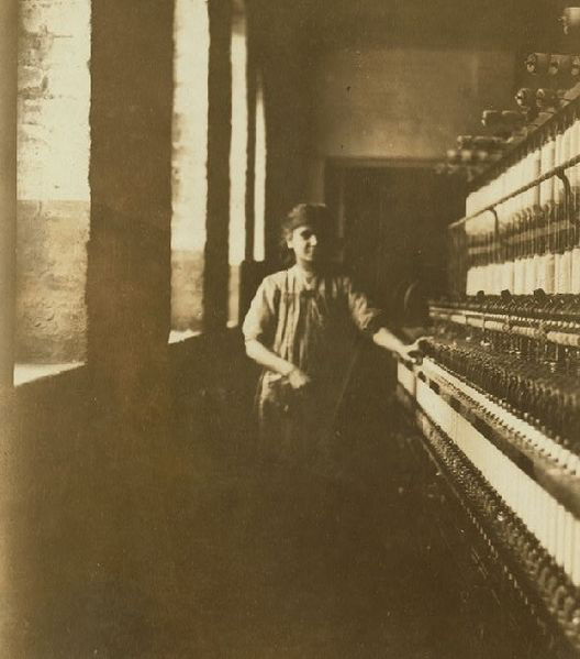 a child laborer at the amoskeag manufacturing company in new hampshire manchester
