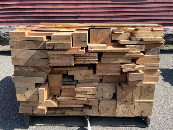 Reclaimed Re-Milled Lumber Variety Skid