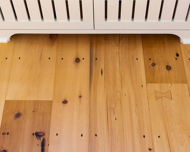 Reclaimed Wood White Pine Flooring
