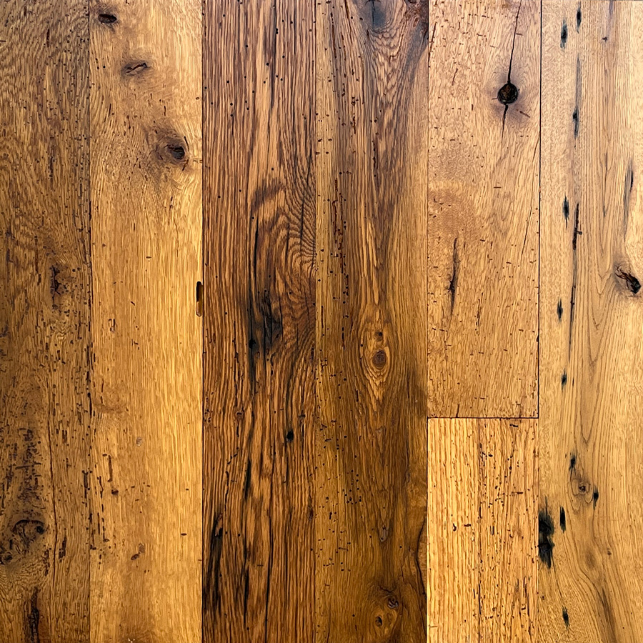 Rustic Oak Reclaimed Wood Paneling. Oil Finish.